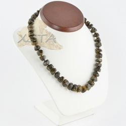 Amber adults necklace polished irregular green